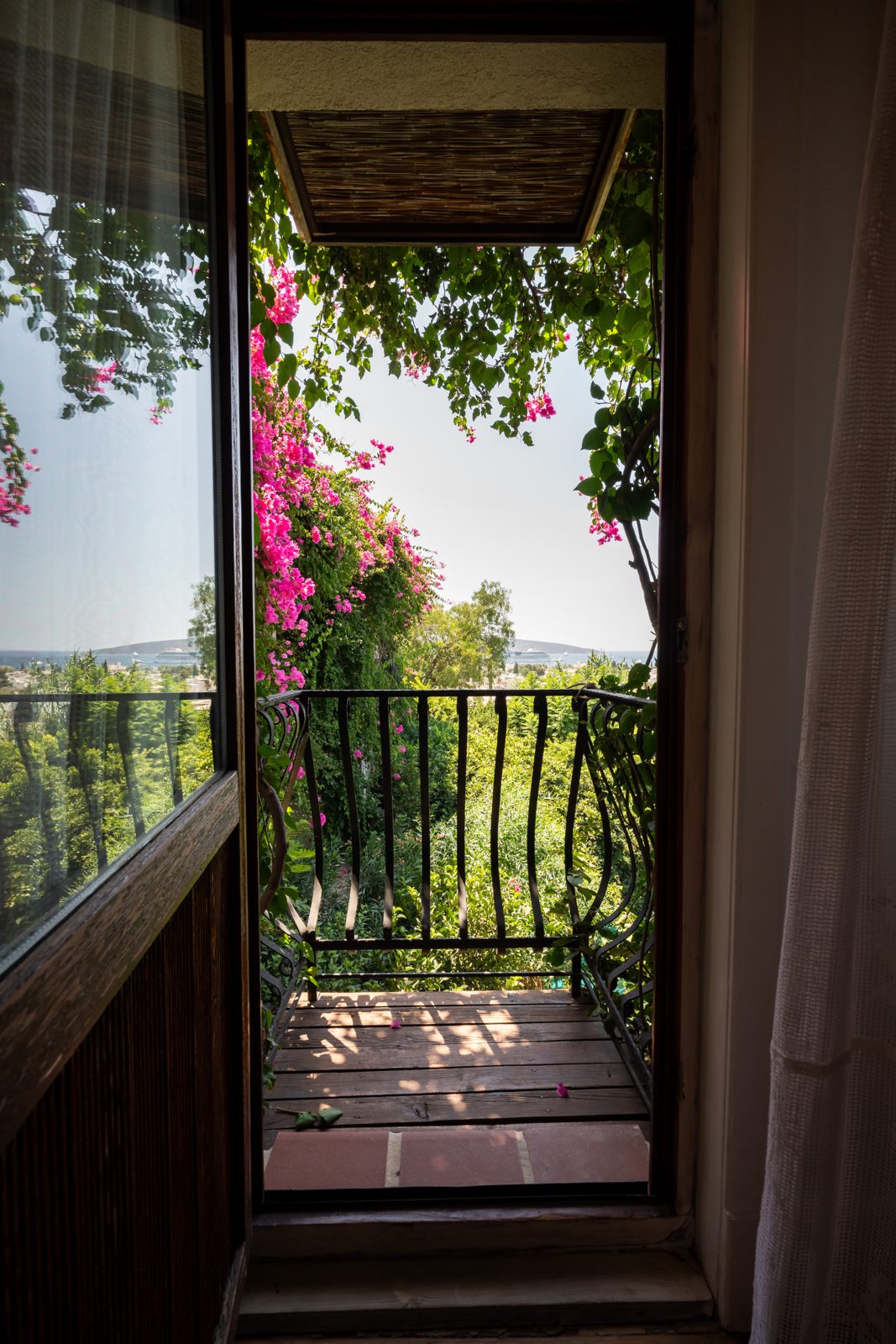 Standard Double or Twin Room with Sea View