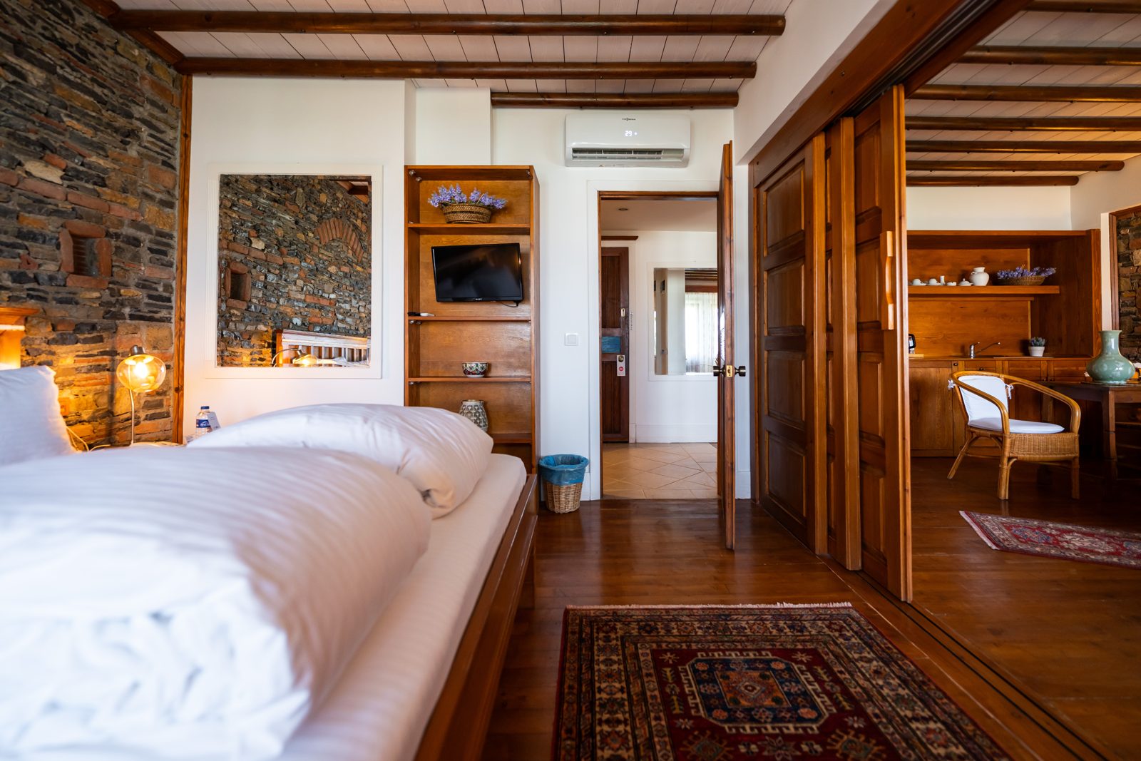 Deluxe suite bedroom in timber