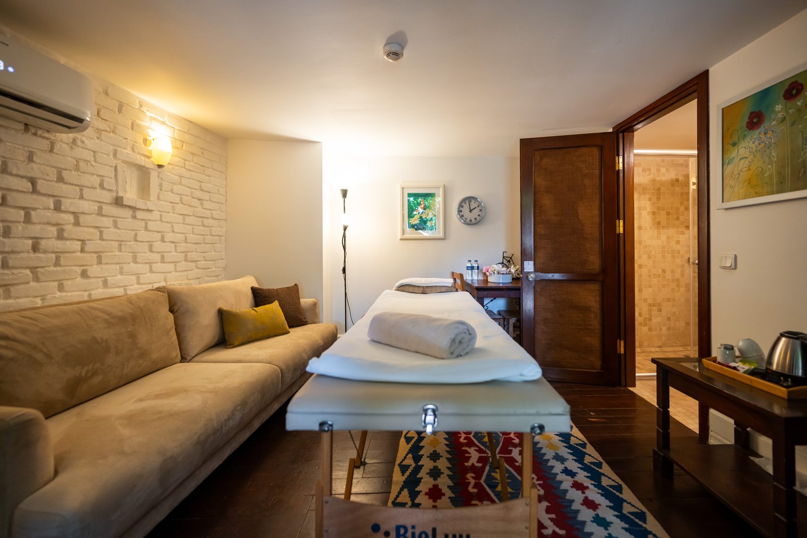Massage room