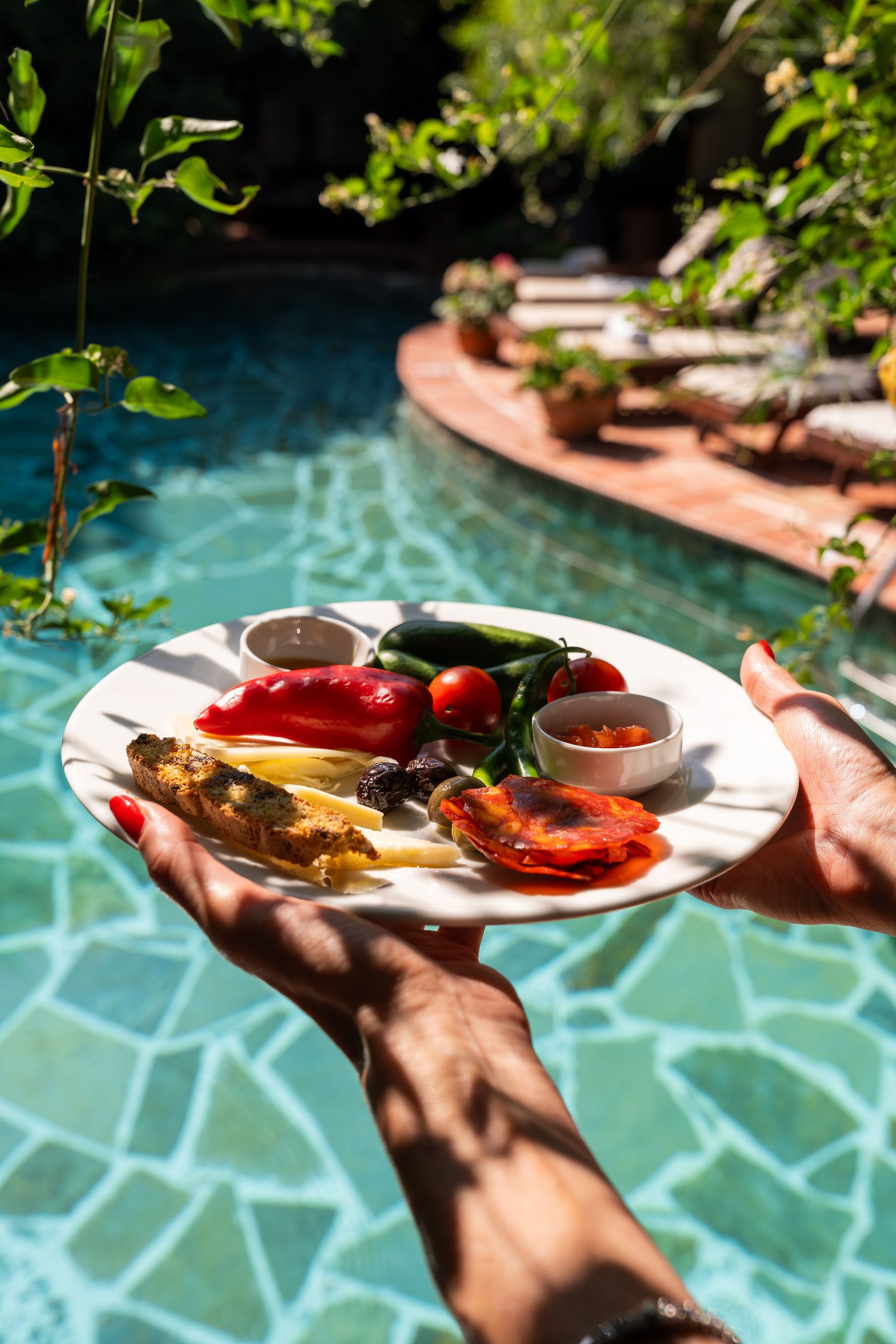Breakfast by the pool